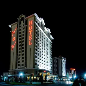 4* Hotel Wow Airport